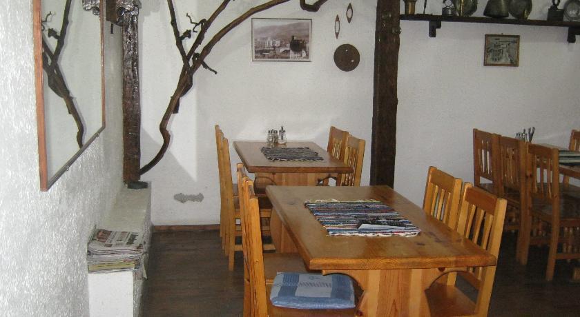 Hostel Bimbo Skopje Ngoại thất bức ảnh