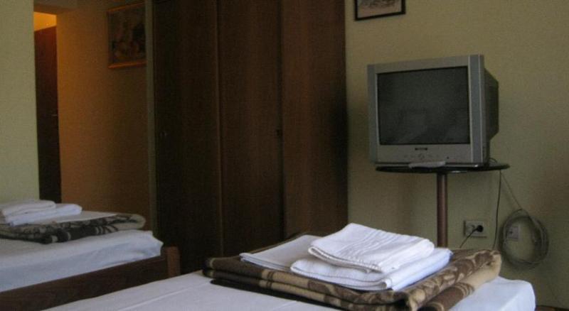 Hostel Bimbo Skopje Ngoại thất bức ảnh