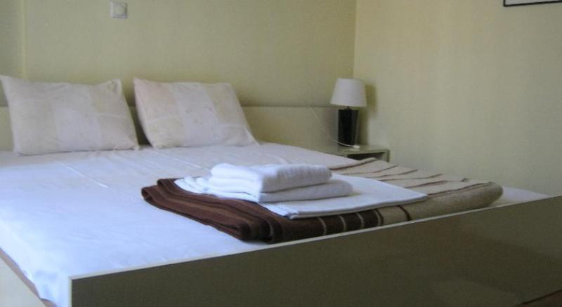 Hostel Bimbo Skopje Ngoại thất bức ảnh